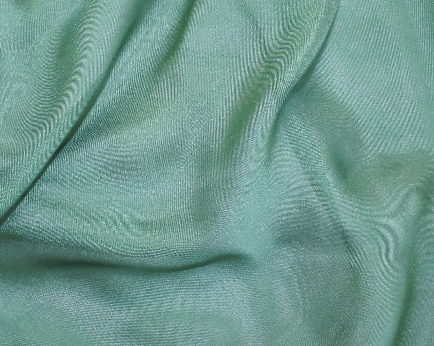 SATINISED CHIFFON - BOTTLE GREEN