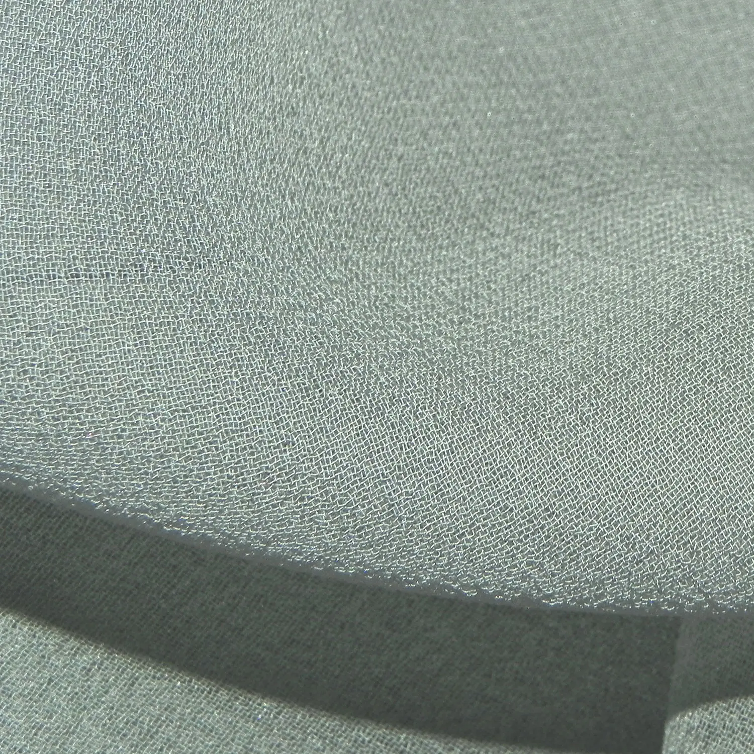 SILK GEORGETTE - 34GSM - SHADED GREEN
