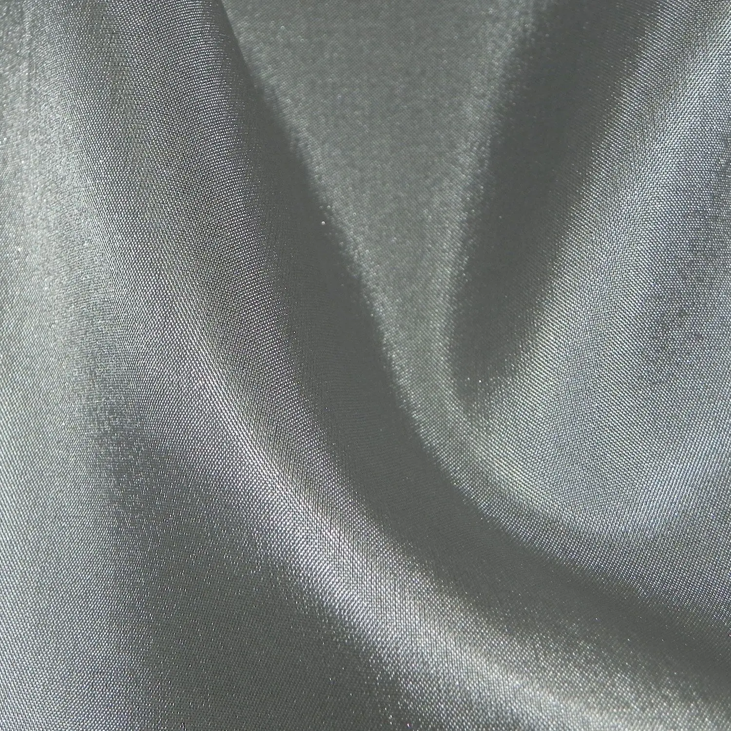 SILK  HABOTAI - 35GSM - SHADED GREEN